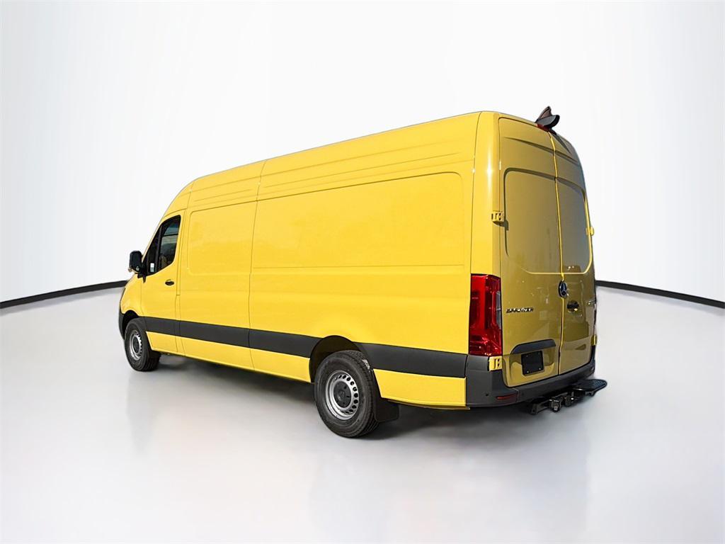 new 2026 Mercedes-Benz Sprinter 2500 car, priced at $70,086