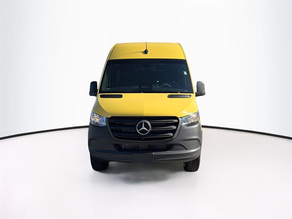 new 2026 Mercedes-Benz Sprinter 2500 car, priced at $70,086