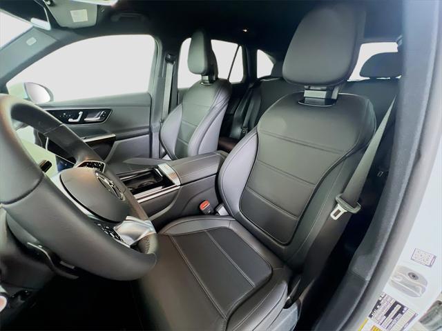 new 2024 Mercedes-Benz GLC 300 car, priced at $51,785