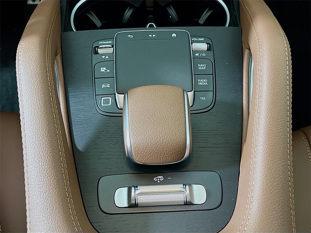 new 2025 Mercedes-Benz GLS 450 car, priced at $96,585