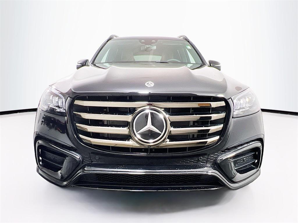 new 2025 Mercedes-Benz GLS 450 car, priced at $96,585