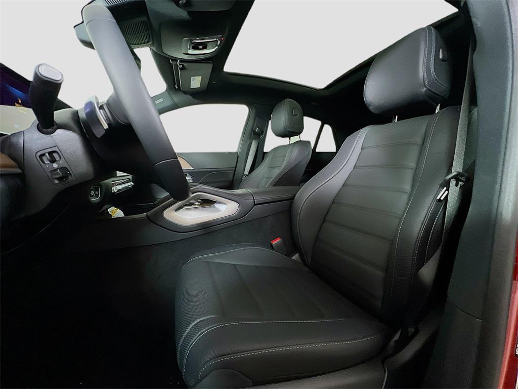 new 2025 Mercedes-Benz GLE 450 car, priced at $86,880