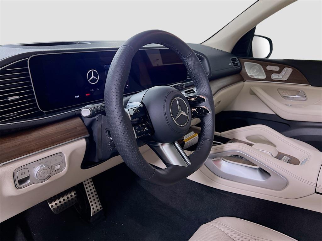 new 2026 Mercedes-Benz GLS 450 car, priced at $110,270