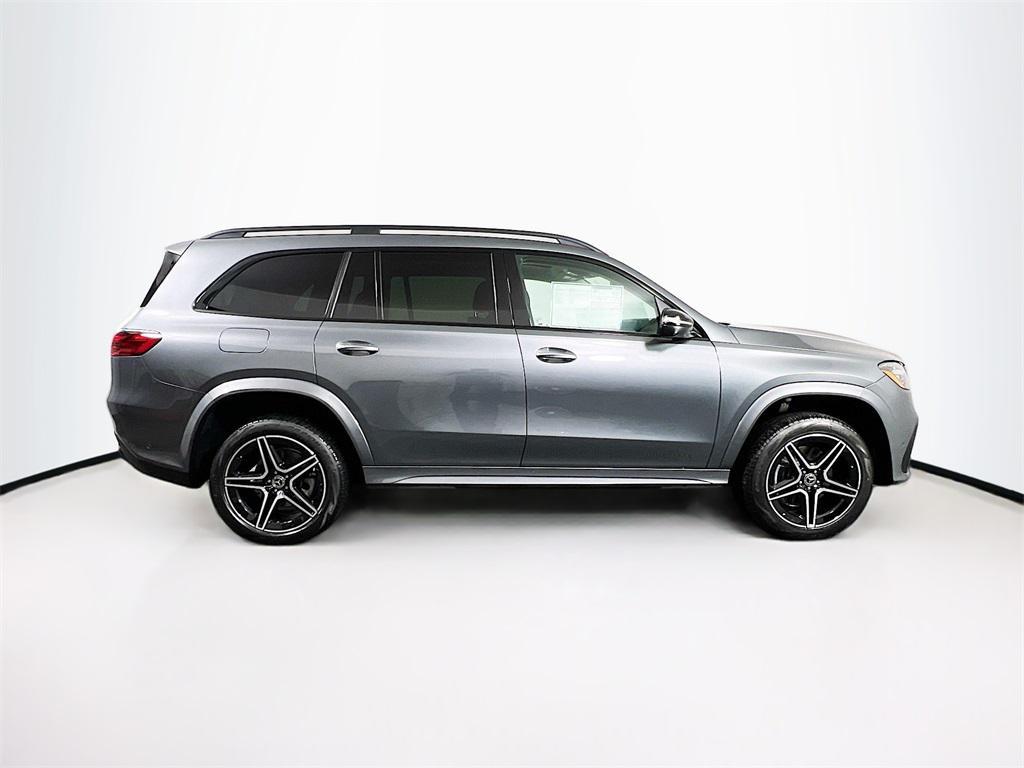 new 2025 Mercedes-Benz GLS 450 car, priced at $99,305
