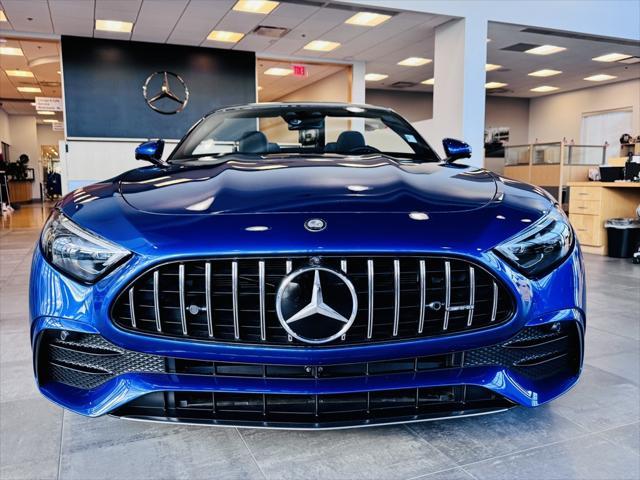 new 2024 Mercedes-Benz AMG SL 43 car, priced at $118,335