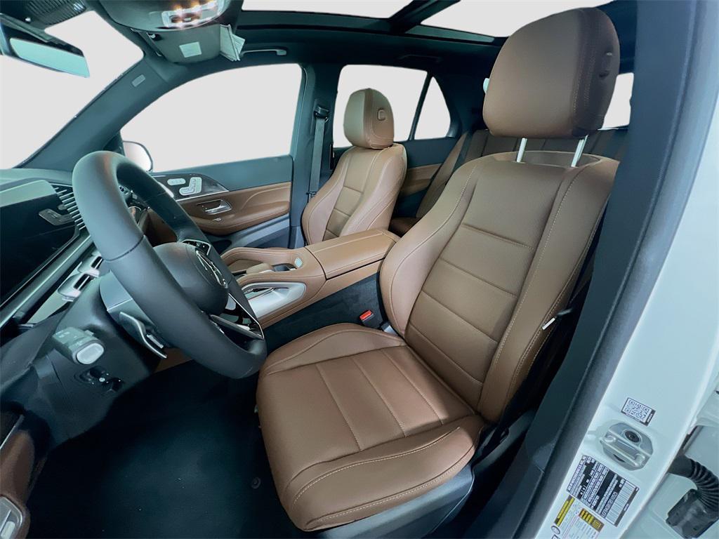 new 2026 Mercedes-Benz GLE 450e car, priced at $83,430