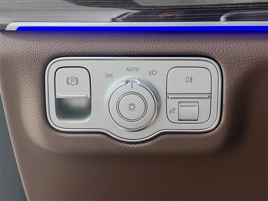 new 2026 Mercedes-Benz GLE 450e car, priced at $83,430