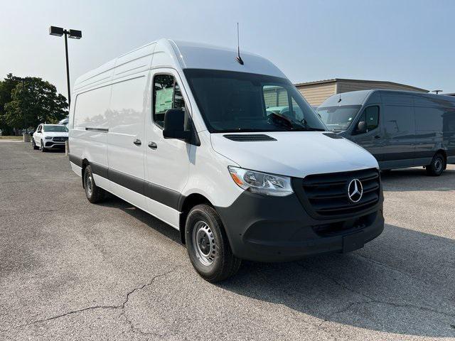 new 2025 Mercedes-Benz Sprinter 2500 car, priced at $71,709