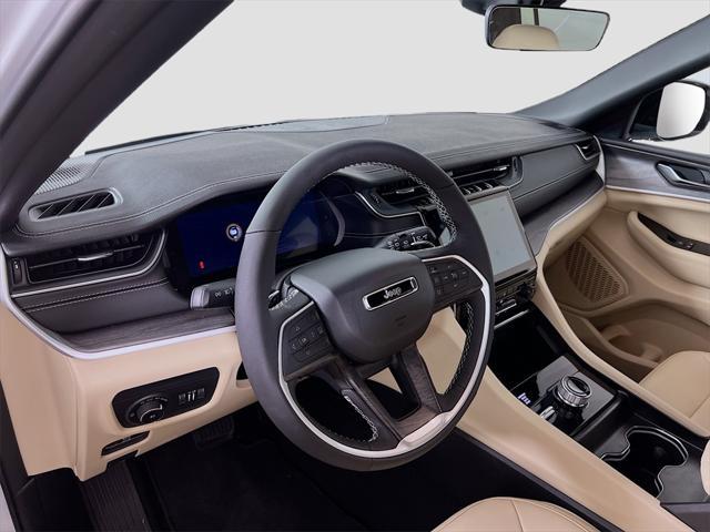 used 2025 Jeep Grand Cherokee L car, priced at $46,676