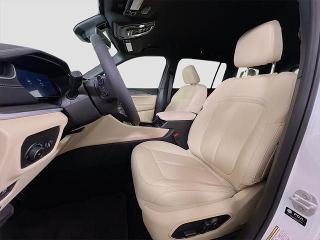 used 2025 Jeep Grand Cherokee L car, priced at $46,676