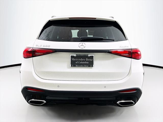new 2025 Mercedes-Benz GLC 300 car, priced at $56,335