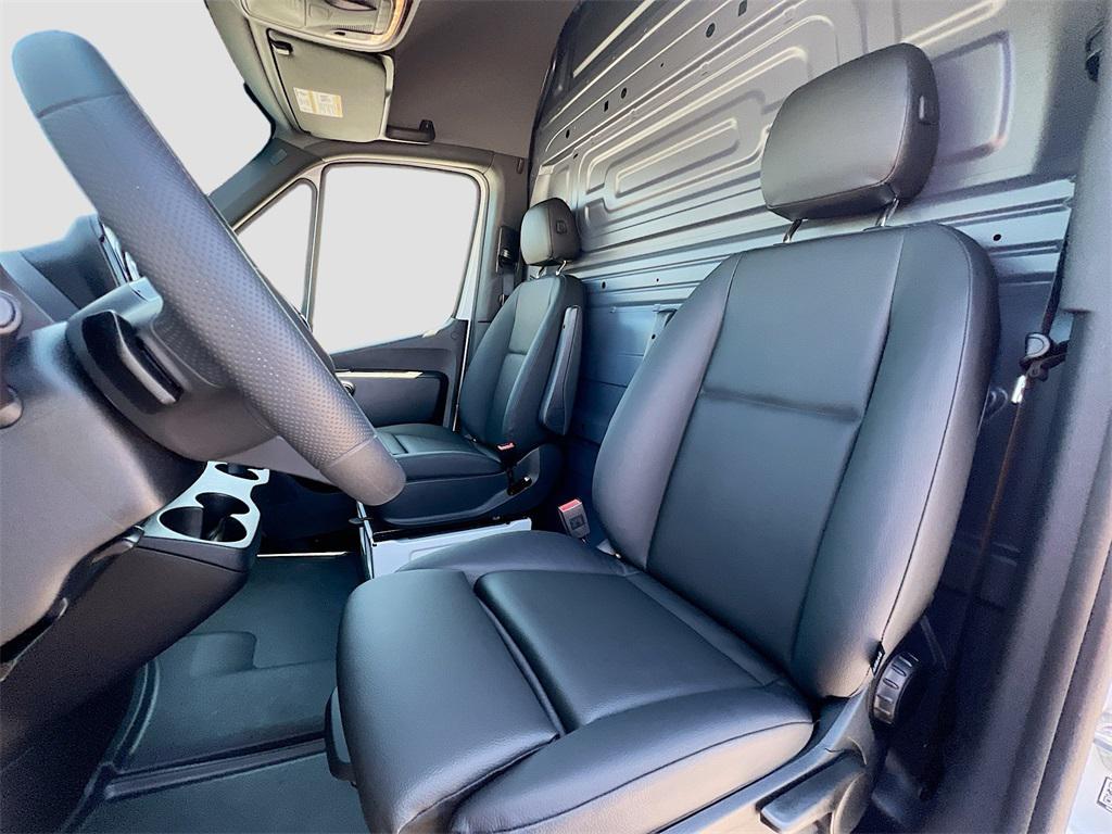 new 2025 Mercedes-Benz Sprinter 2500 car, priced at $61,763