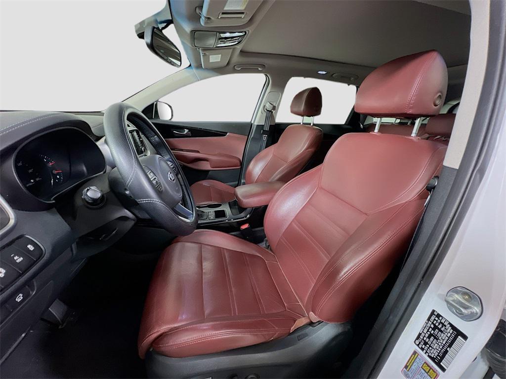 used 2018 Kia Sorento car, priced at $12,442
