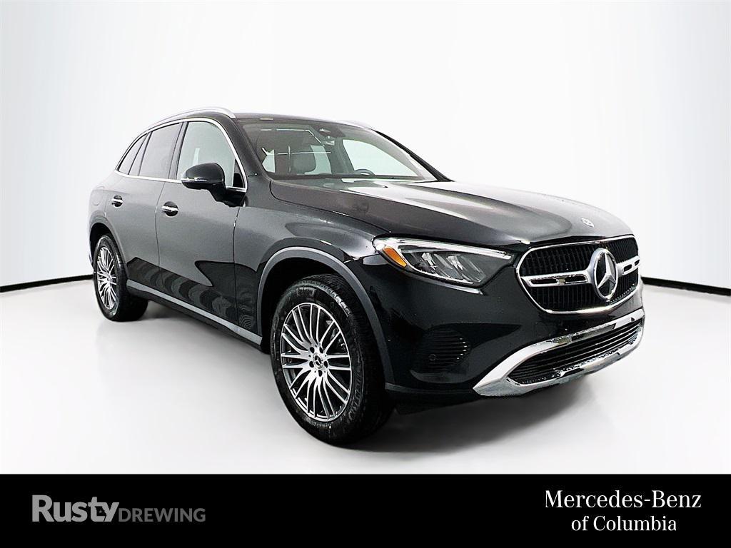 new 2025 Mercedes-Benz GLC 300 car, priced at $53,415