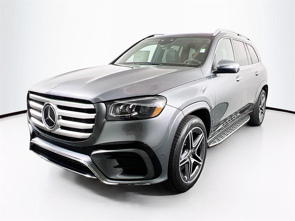 new 2025 Mercedes-Benz GLS 450 car, priced at $95,685