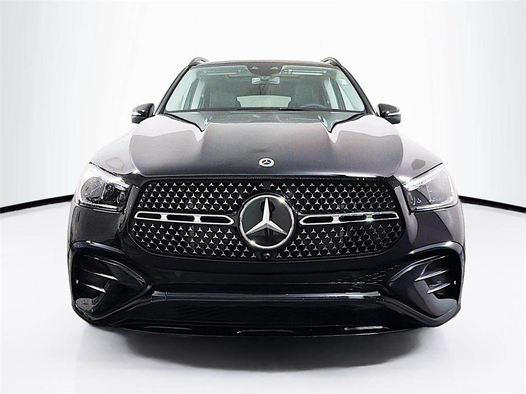 new 2026 Mercedes-Benz GLE 450 car, priced at $81,590