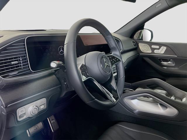 new 2024 Mercedes-Benz Maybach GLS 600 car, priced at $181,160