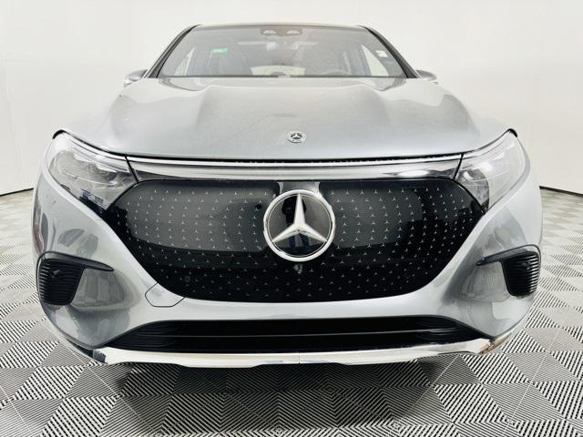 new 2023 Mercedes-Benz EQS 450 car, priced at $119,410