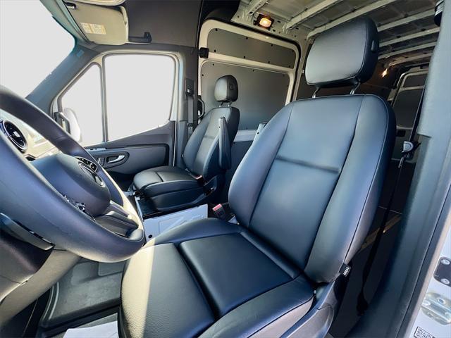 new 2024 Mercedes-Benz Sprinter 3500 car, priced at $78,414