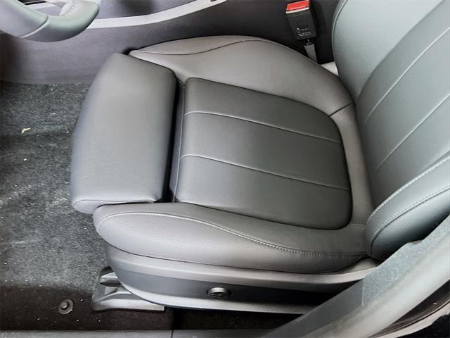 new 2025 Mercedes-Benz CLA 250 car, priced at $46,220