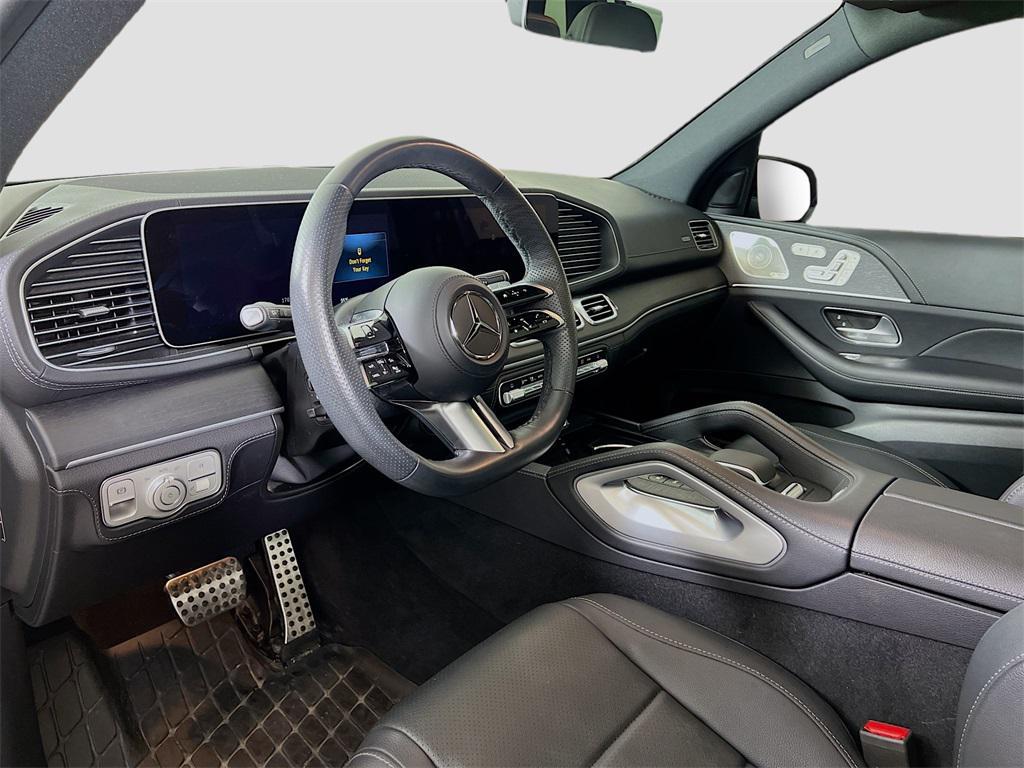 used 2024 Mercedes-Benz GLS 450 car