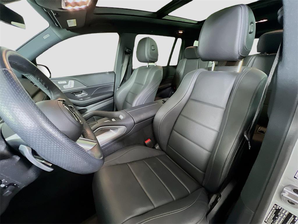 used 2024 Mercedes-Benz GLS 450 car