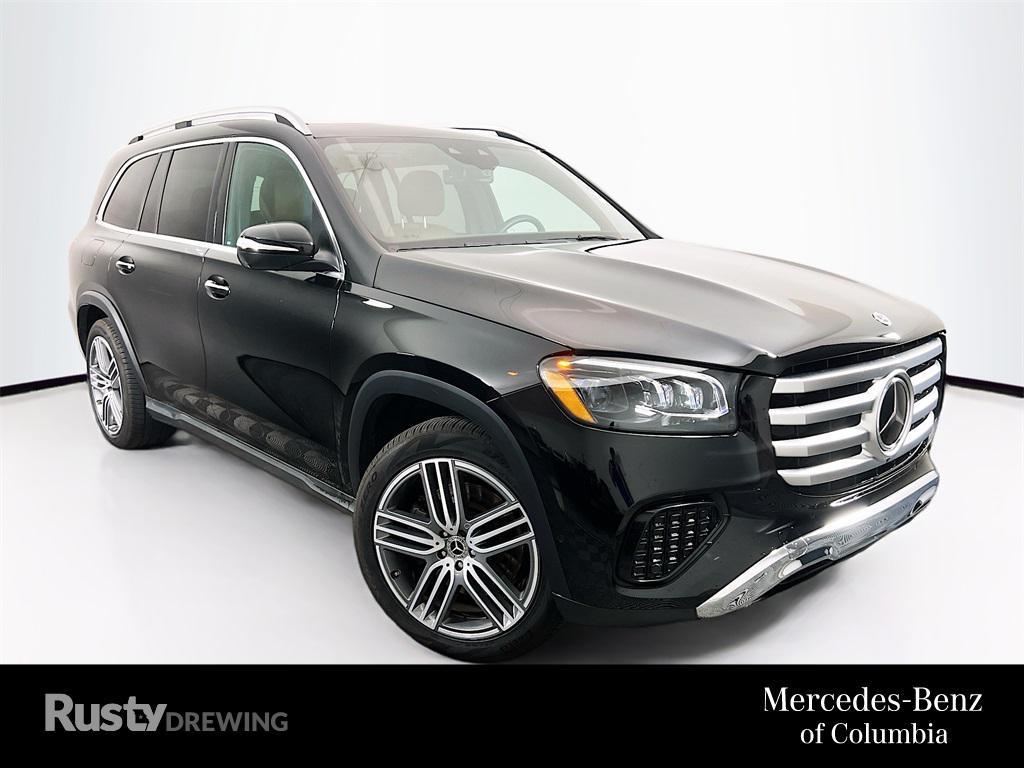 new 2025 Mercedes-Benz GLS 450 car, priced at $92,445