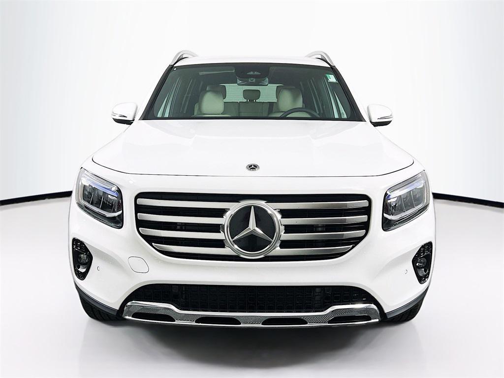new 2025 Mercedes-Benz GLB 250 car, priced at $50,095