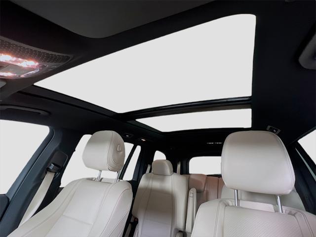 new 2025 Mercedes-Benz GLS 450 car, priced at $97,430
