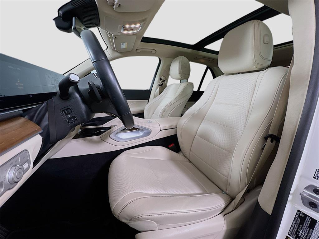 used 2023 Mercedes-Benz GLE 450 car, priced at $61,555