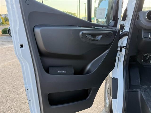 new 2025 Mercedes-Benz Sprinter 2500 car, priced at $74,419