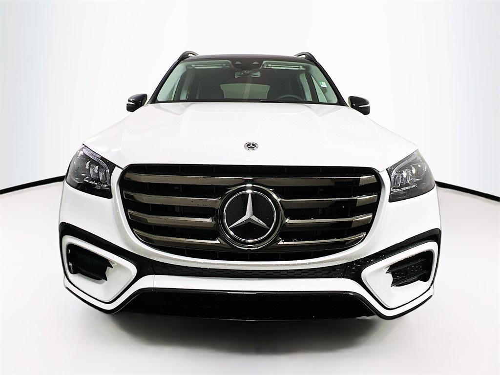 new 2025 Mercedes-Benz GLS 450 car, priced at $100,640