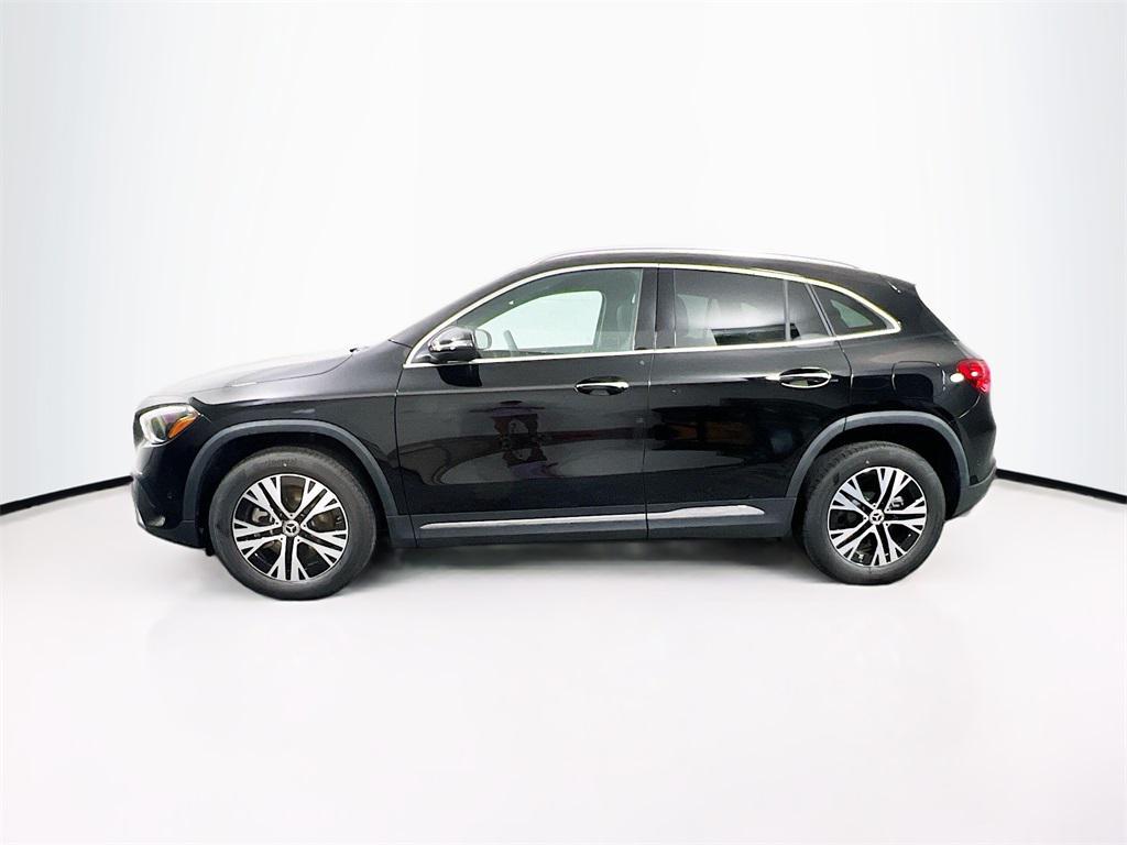 new 2025 Mercedes-Benz GLA 250 car, priced at $48,495