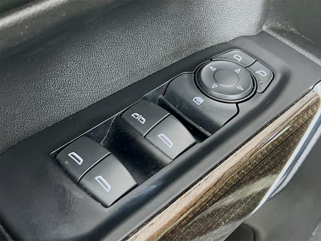 used 2022 Chevrolet Silverado 1500 car, priced at $35,568
