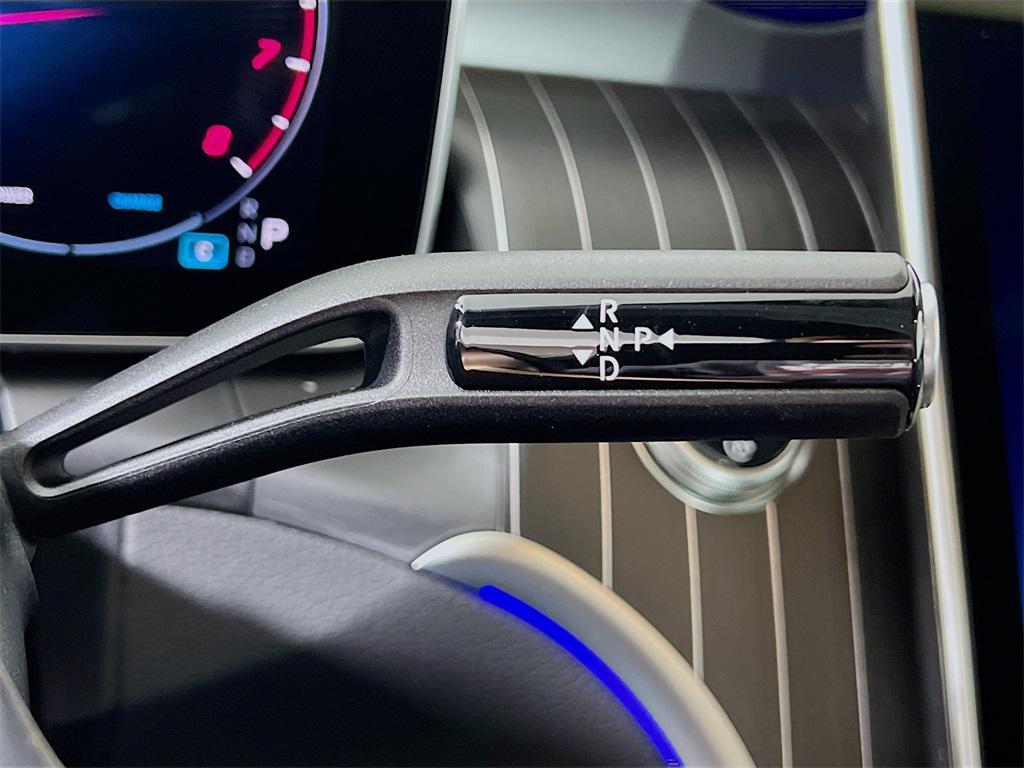 new 2025 Mercedes-Benz GLC 300 car, priced at $56,585