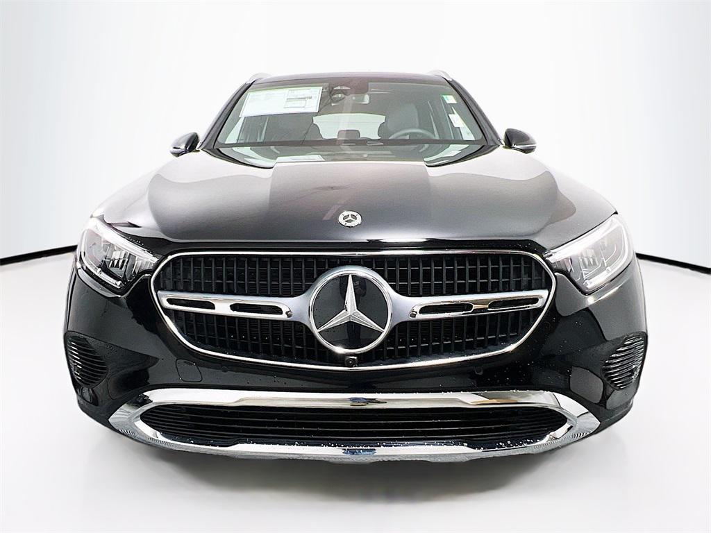 new 2025 Mercedes-Benz GLC 300 car, priced at $56,585