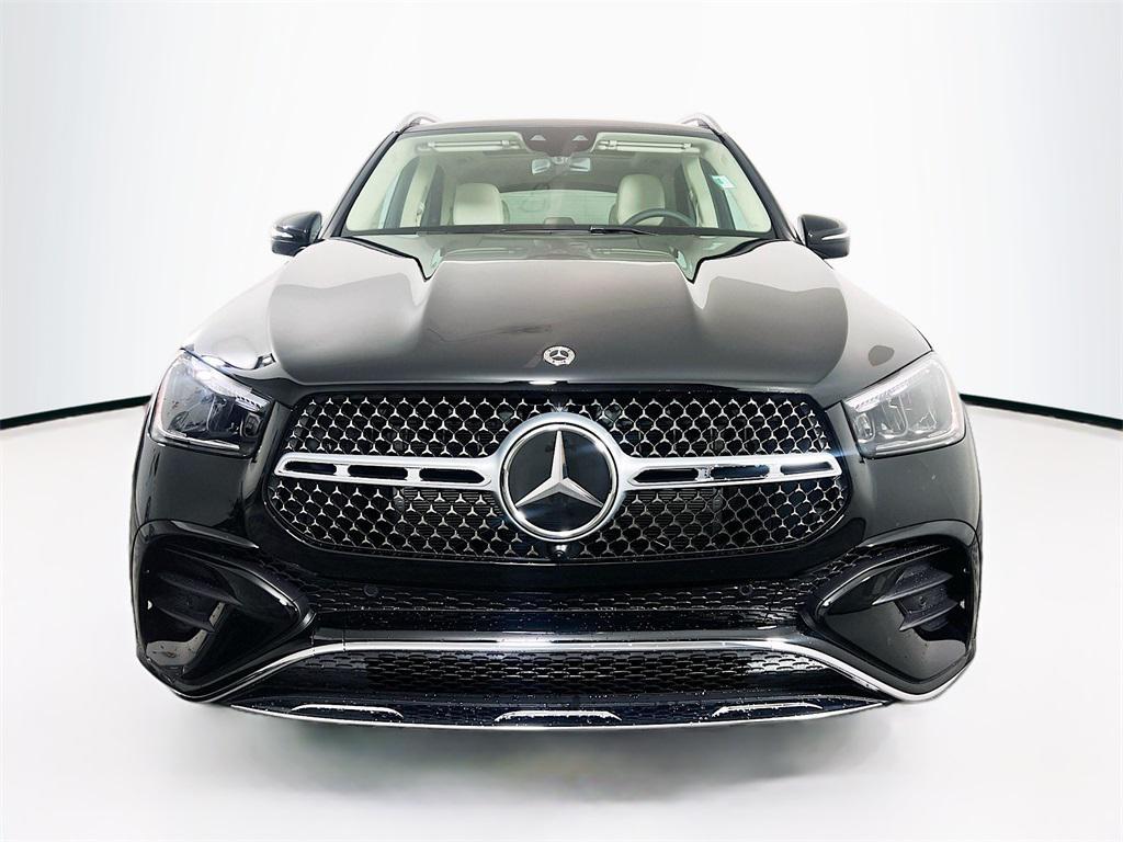 new 2026 Mercedes-Benz GLE 450e car, priced at $85,515
