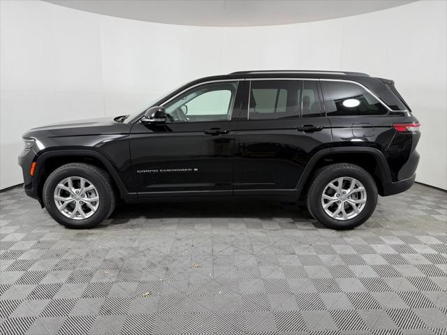 used 2023 Jeep Grand Cherokee car, priced at $36,228