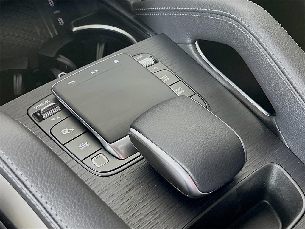 new 2026 Mercedes-Benz GLE 350 car, priced at $69,965
