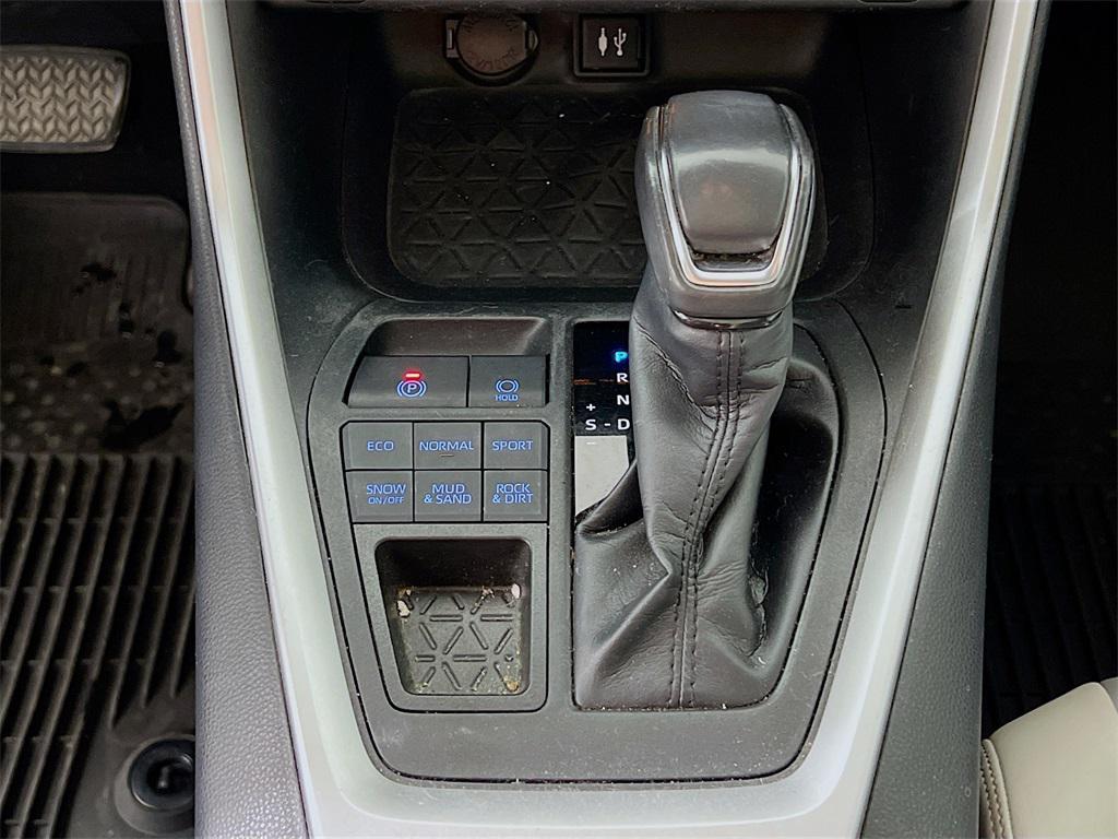 used 2019 Toyota RAV4 car, priced at $23,899