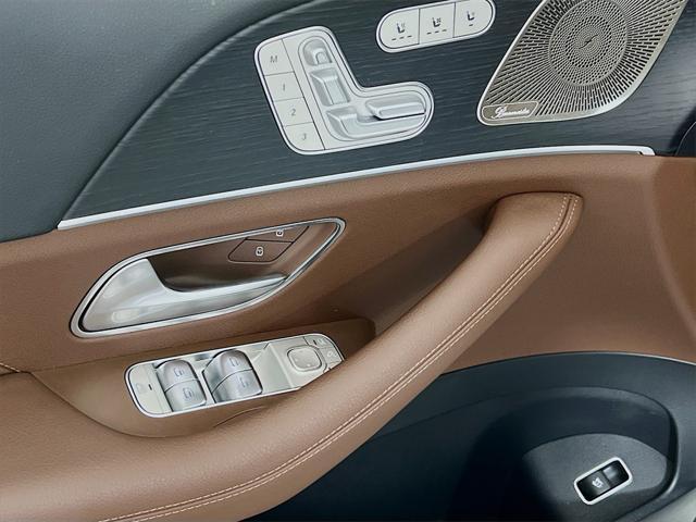 new 2024 Mercedes-Benz GLS 450 car, priced at $94,925