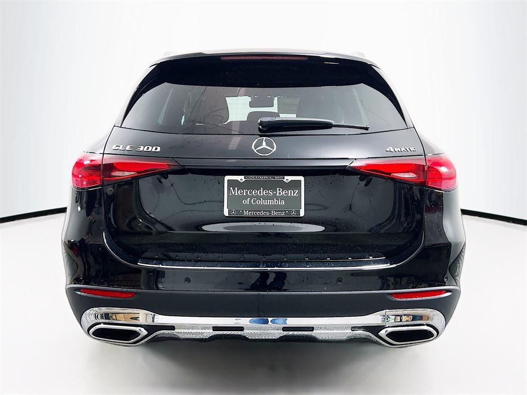 new 2025 Mercedes-Benz GLC 300 car, priced at $53,415