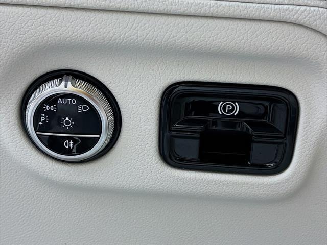 new 2025 Mercedes-Benz EQE 350 car, priced at $85,185