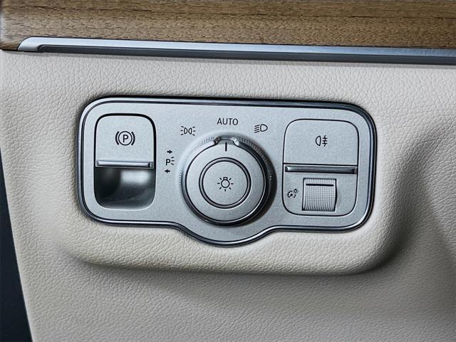 used 2021 Mercedes-Benz GLS 580 car, priced at $41,588