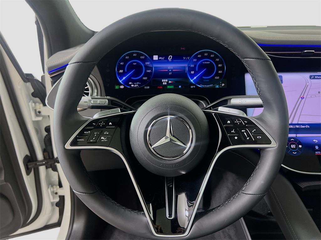 new 2026 Mercedes-Benz EQS 400 car, priced at $100,995