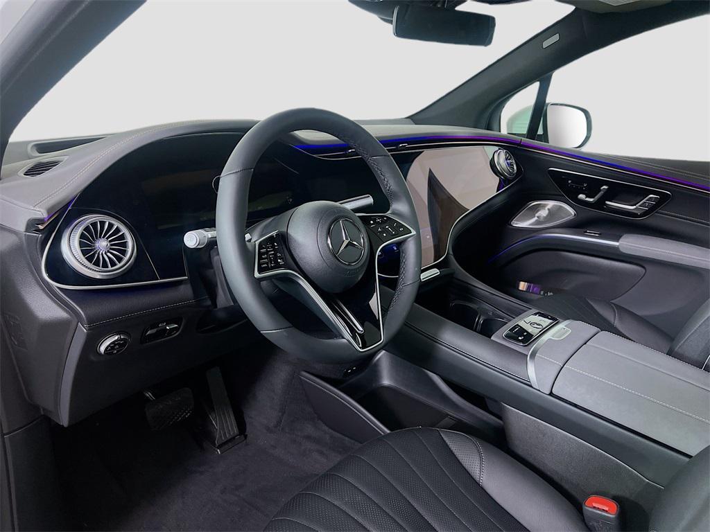new 2026 Mercedes-Benz EQS 400 car, priced at $100,995