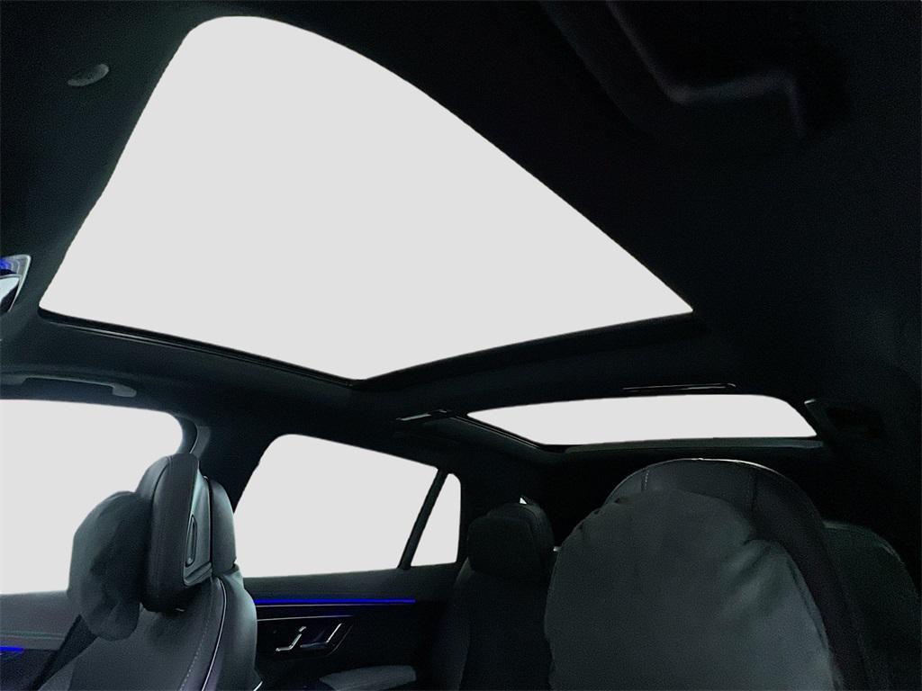 new 2026 Mercedes-Benz EQS 400 car, priced at $100,995