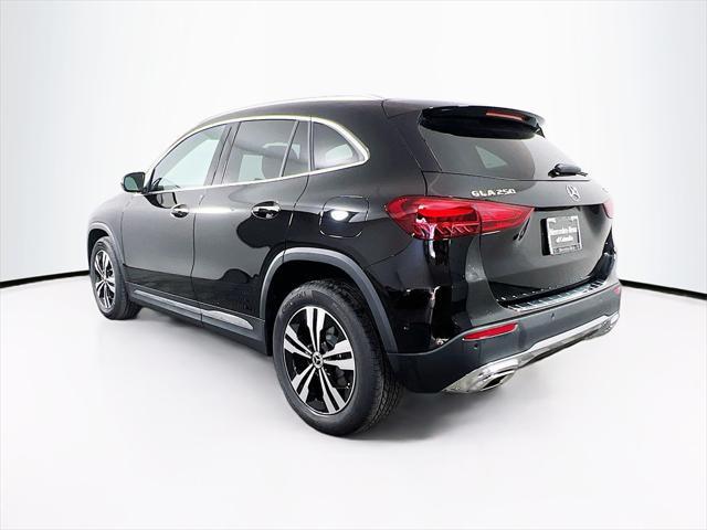 new 2025 Mercedes-Benz GLA 250 car, priced at $47,295