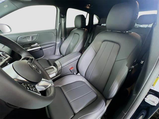 new 2025 Mercedes-Benz GLA 250 car, priced at $47,295