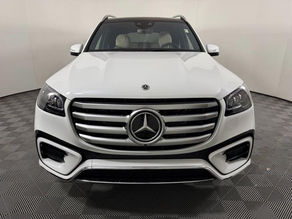 new 2025 Mercedes-Benz GLS 450 car, priced at $103,215